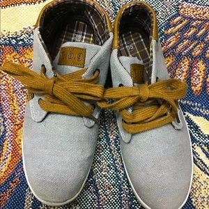 Big kids shoes size 35/5